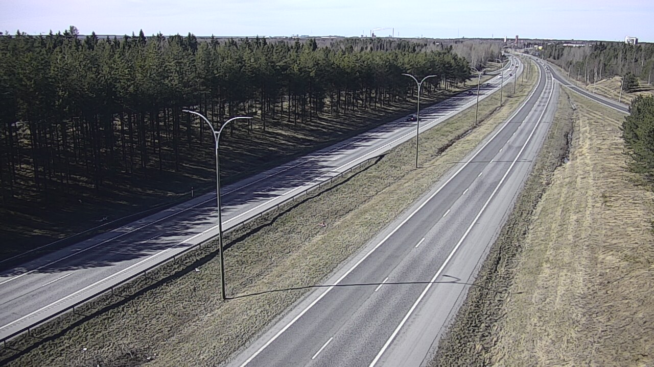Weather Camera Image Väg 4 Uleåborg, Ouluntulli, Oulu, Pohjois-Pohjanmaa
