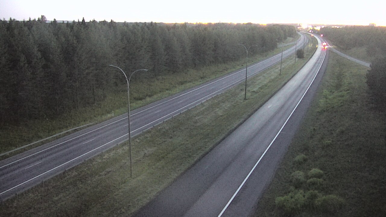 Weather Camera Image Väg 4 Uleåborg, Ouluntulli, Oulu, Pohjois-Pohjanmaa