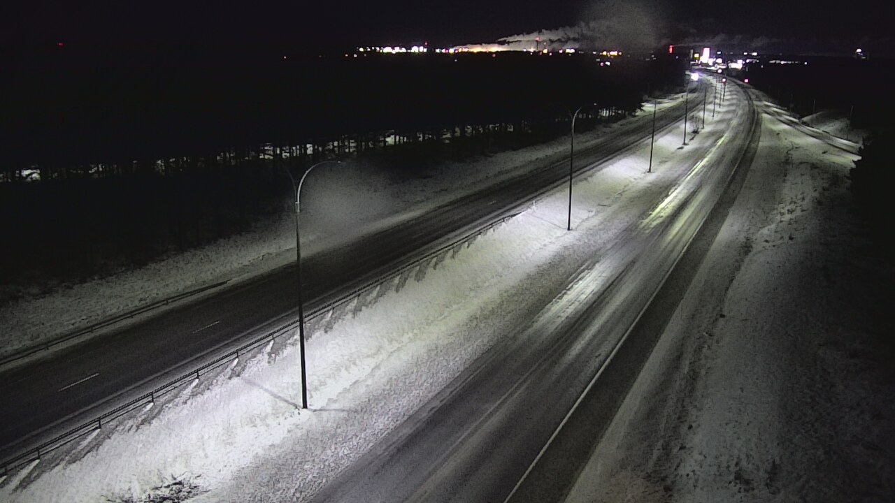 Weather Camera Image Väg 4 Uleåborg, Ouluntulli, Oulu, Pohjois-Pohjanmaa