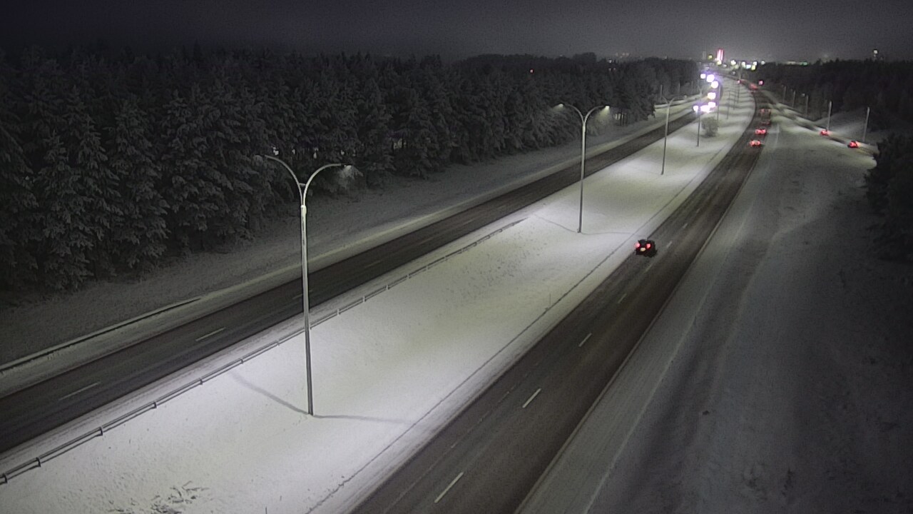 Weather Camera Image Road 4 Oulu, Ouluntulli, Oulu, Pohjois-Pohjanmaa