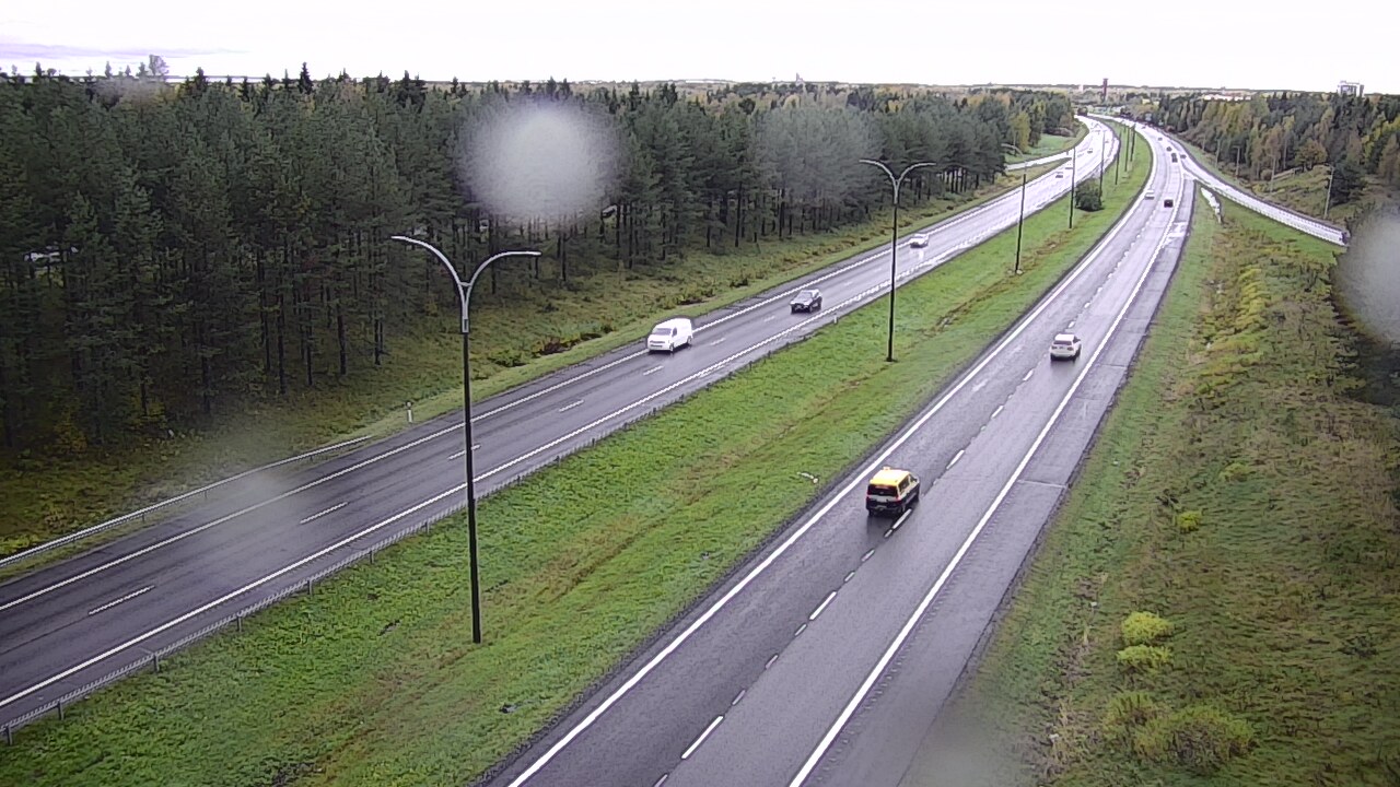 Weather Camera Image Väg 4 Uleåborg, Ouluntulli, Oulu, Pohjois-Pohjanmaa