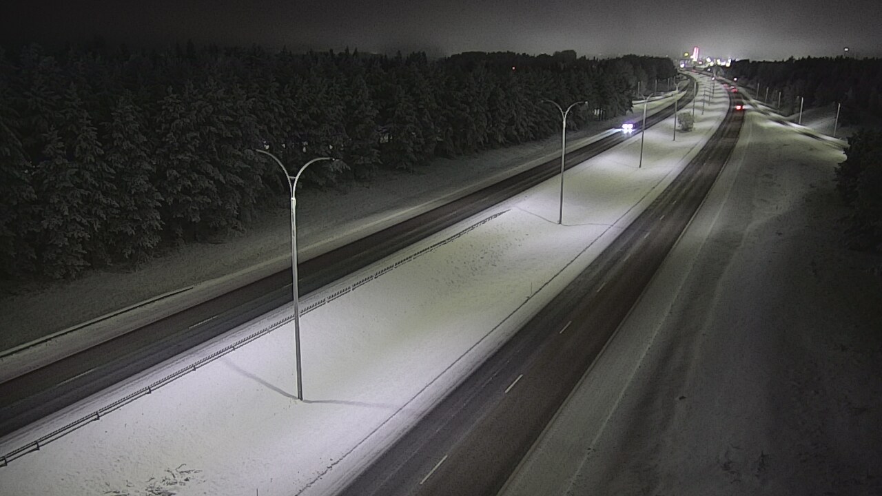 Weather Camera Image Road 4 Oulu, Ouluntulli, Oulu, Pohjois-Pohjanmaa