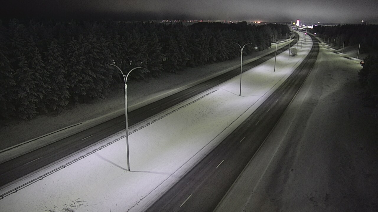 Weather Camera Image Road 4 Oulu, Ouluntulli, Oulu, Pohjois-Pohjanmaa