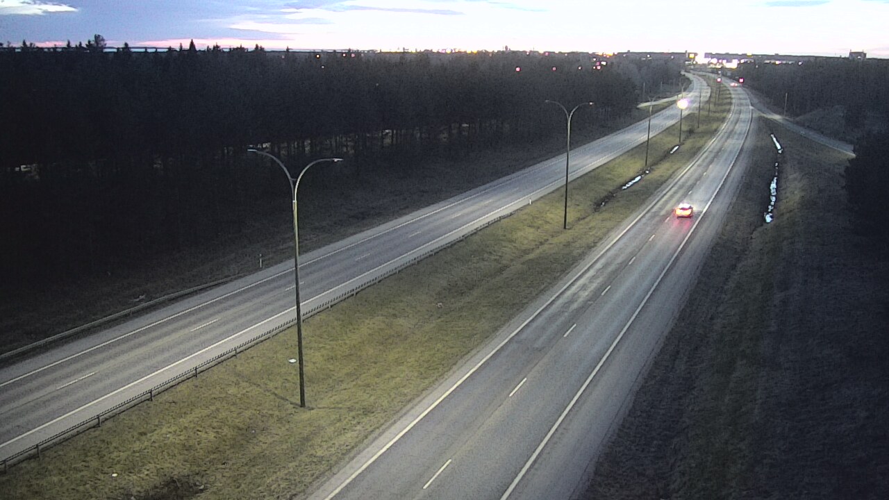 Weather Camera Image Väg 4 Uleåborg, Ouluntulli, Oulu, Pohjois-Pohjanmaa