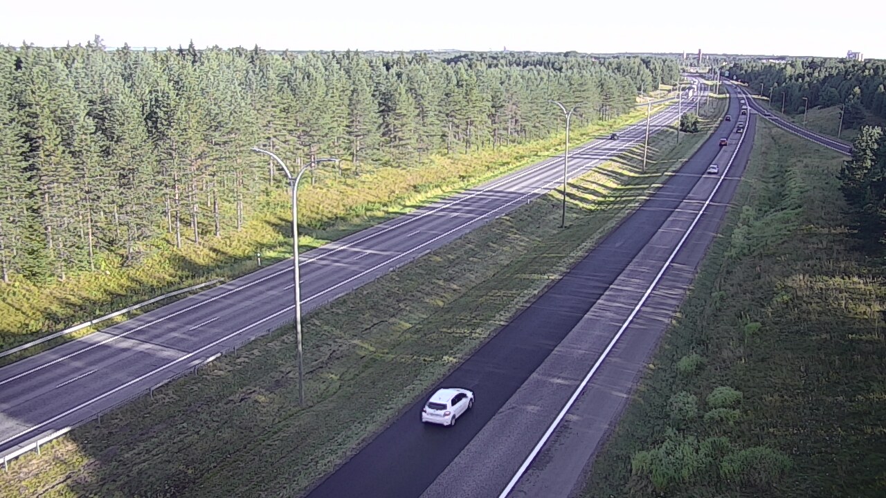 Weather Camera Image Väg 4 Uleåborg, Ouluntulli, Oulu, Pohjois-Pohjanmaa