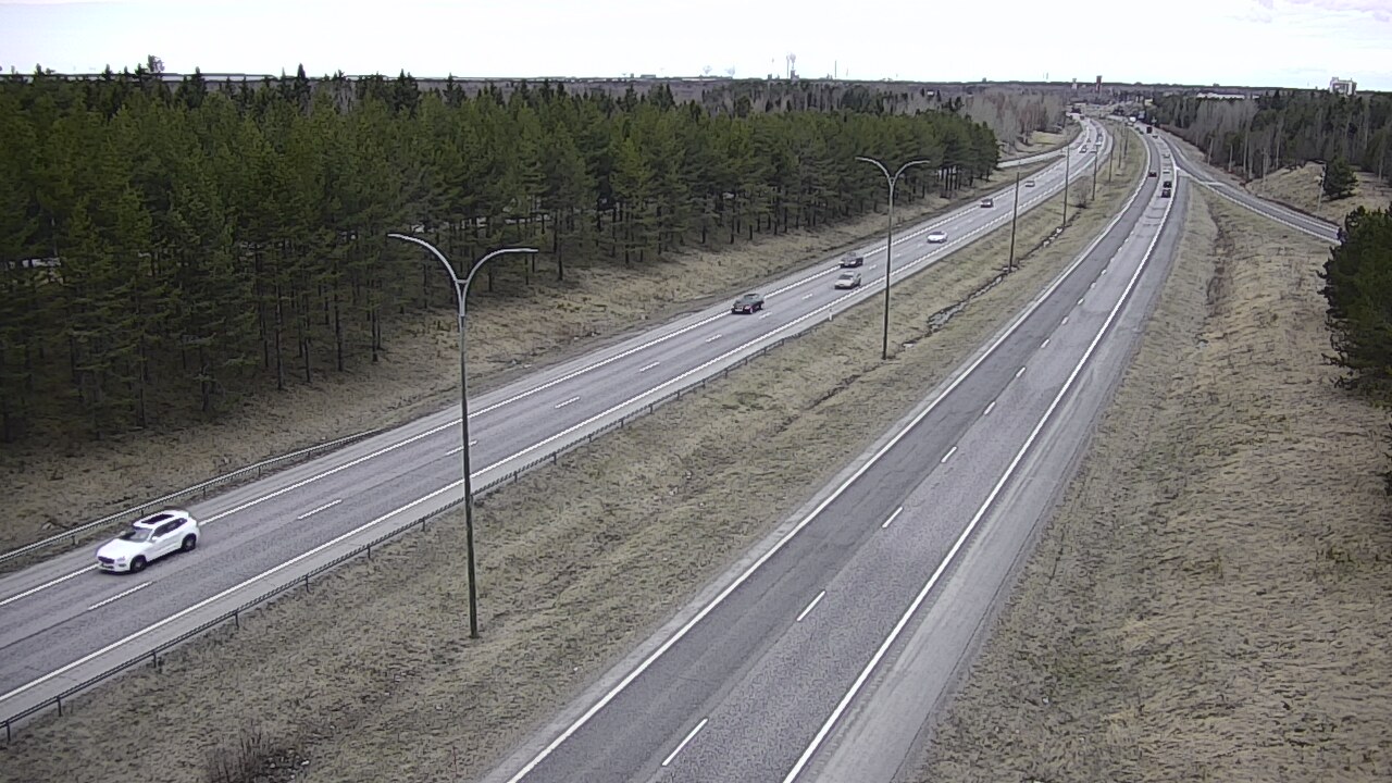 Weather Camera Image Road 4 Oulu, Ouluntulli, Oulu, Pohjois-Pohjanmaa