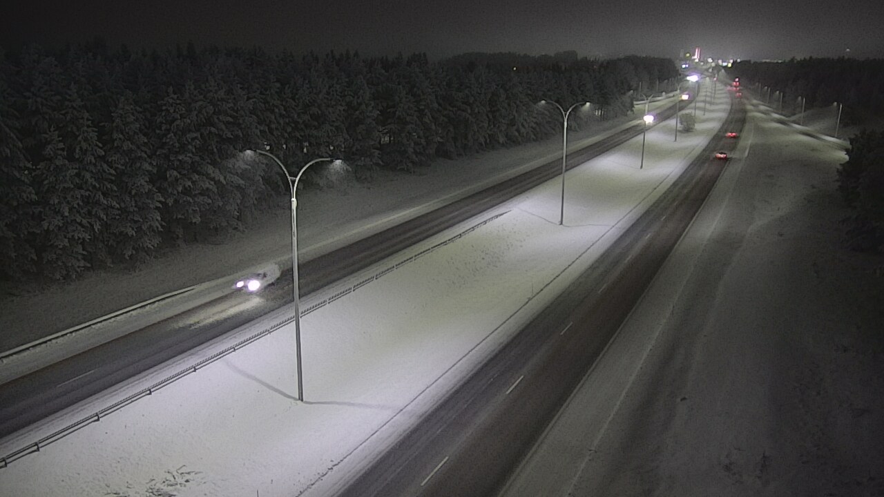 Weather Camera Image Road 4 Oulu, Ouluntulli, Oulu, Pohjois-Pohjanmaa