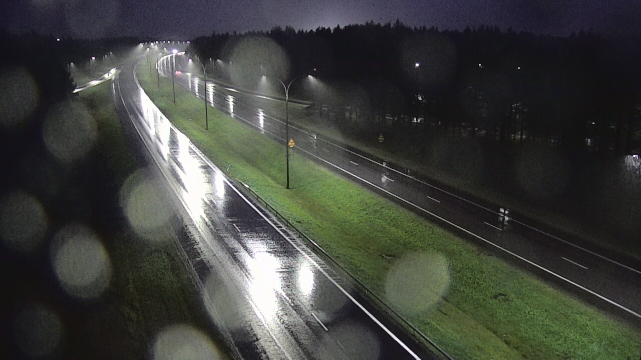 Weather Camera Image Väg 4 Uleåborg, Ouluntulli, Oulu, Pohjois-Pohjanmaa