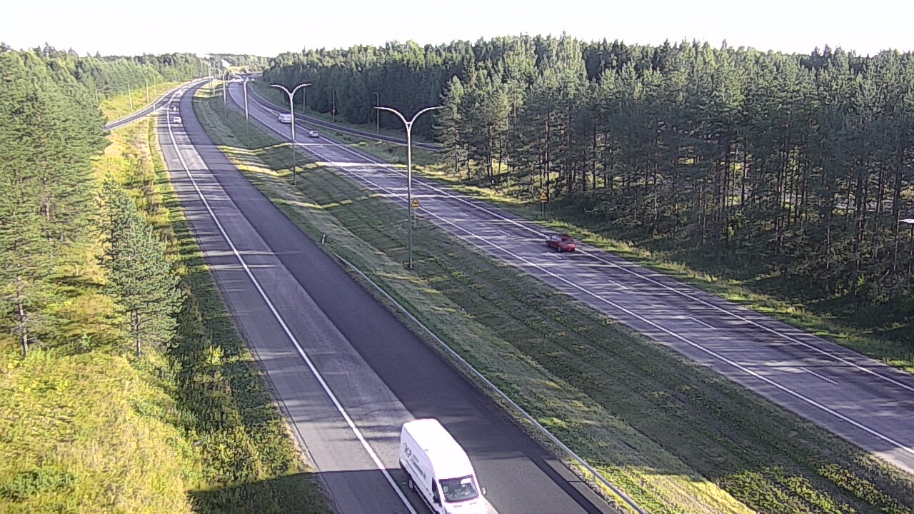 Weather Camera Image Väg 4 Uleåborg, Ouluntulli, Oulu, Pohjois-Pohjanmaa