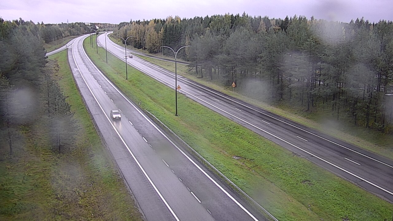 Weather Camera Image Väg 4 Uleåborg, Ouluntulli, Oulu, Pohjois-Pohjanmaa