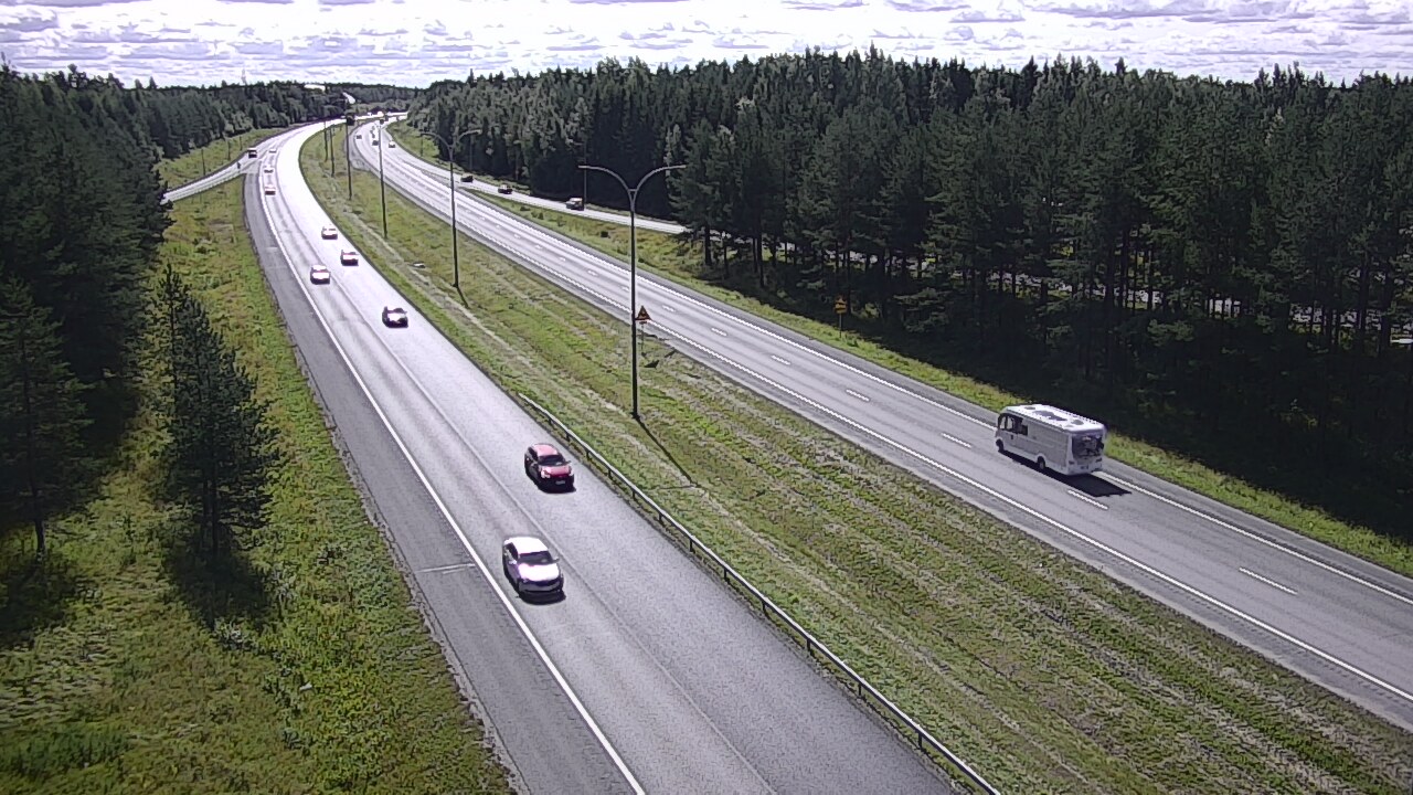 Weather Camera Image Road 4 Oulu, Ouluntulli, Oulu, Pohjois-Pohjanmaa