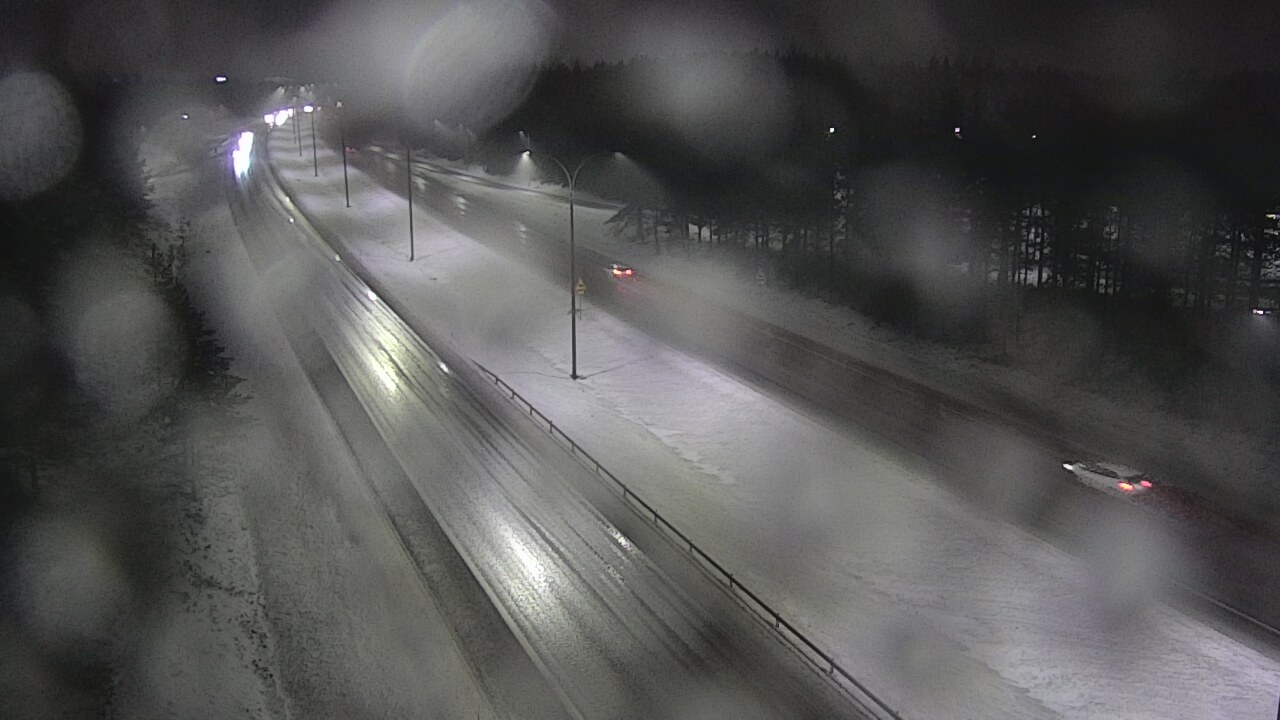 Weather Camera Image Väg 4 Uleåborg, Ouluntulli, Oulu, Pohjois-Pohjanmaa