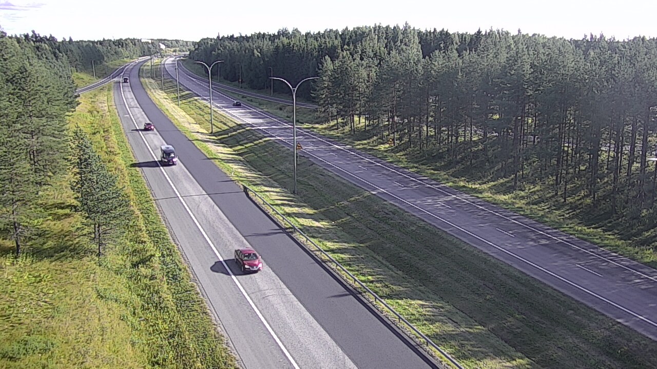 Weather Camera Image Väg 4 Uleåborg, Ouluntulli, Oulu, Pohjois-Pohjanmaa