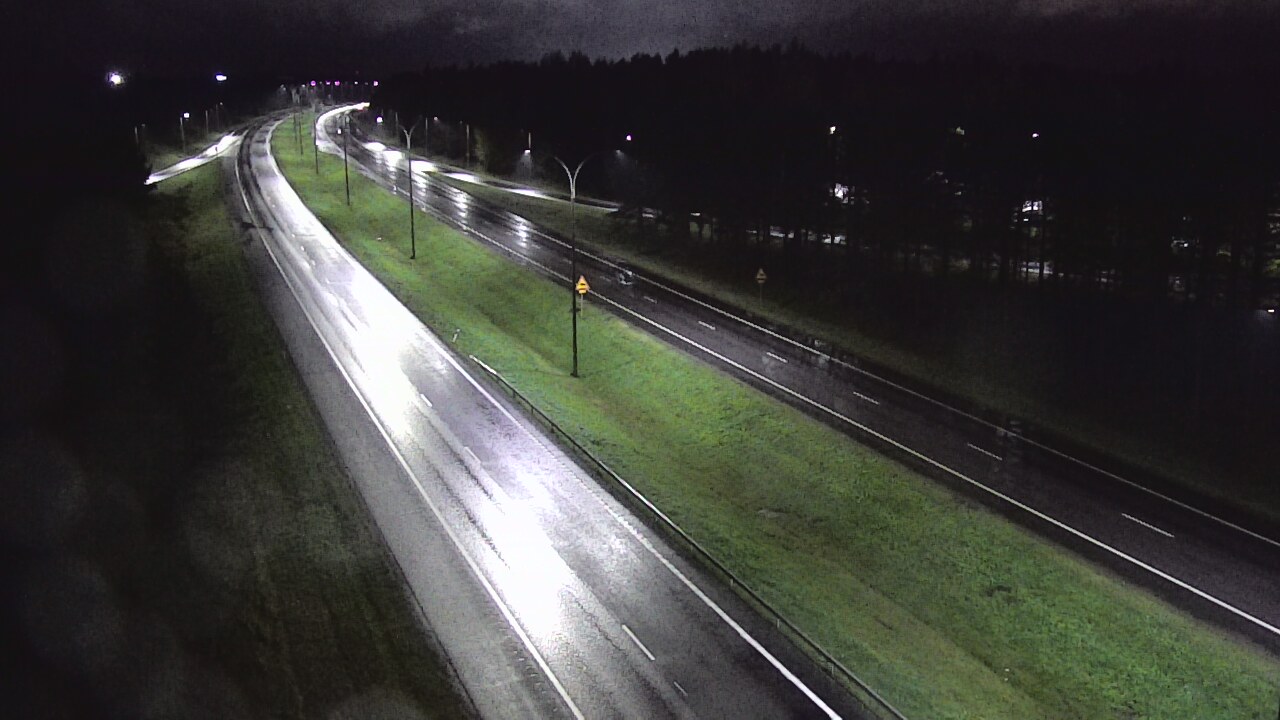 Weather Camera Image Väg 4 Uleåborg, Ouluntulli, Oulu, Pohjois-Pohjanmaa
