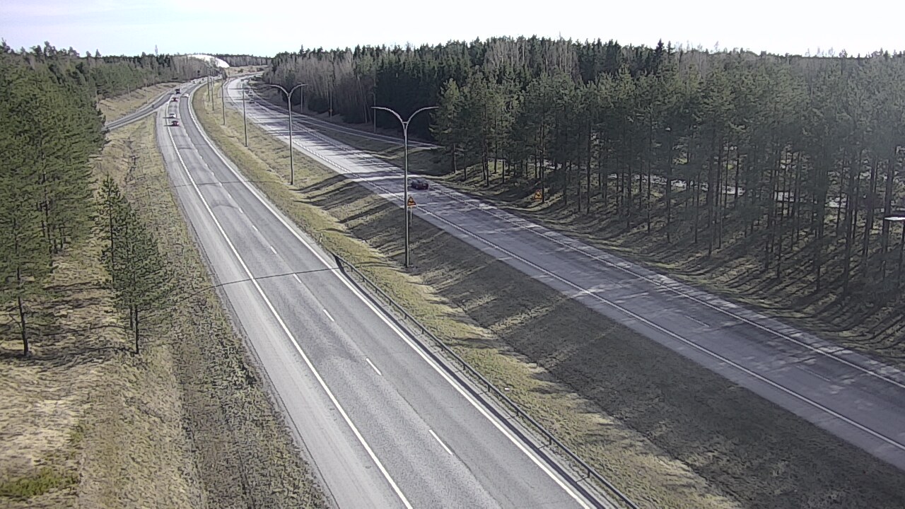 Weather Camera Image Väg 4 Uleåborg, Ouluntulli, Oulu, Pohjois-Pohjanmaa