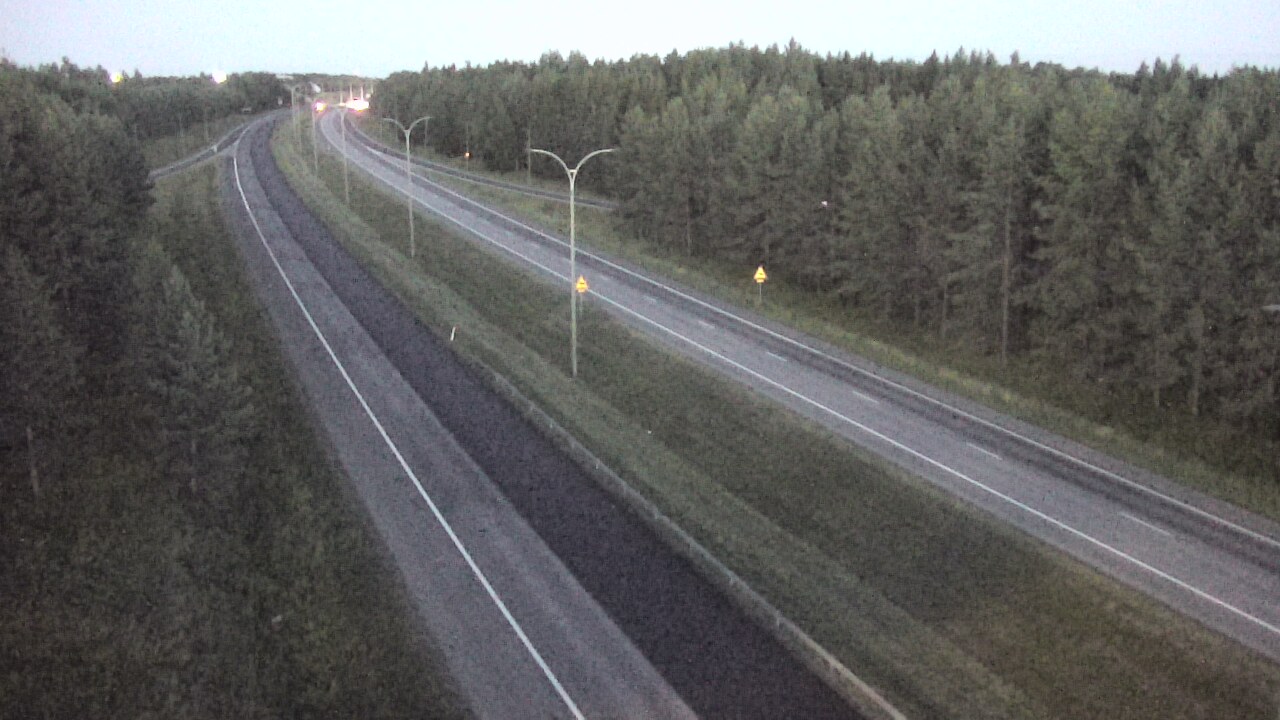 Weather Camera Image Väg 4 Uleåborg, Ouluntulli, Oulu, Pohjois-Pohjanmaa