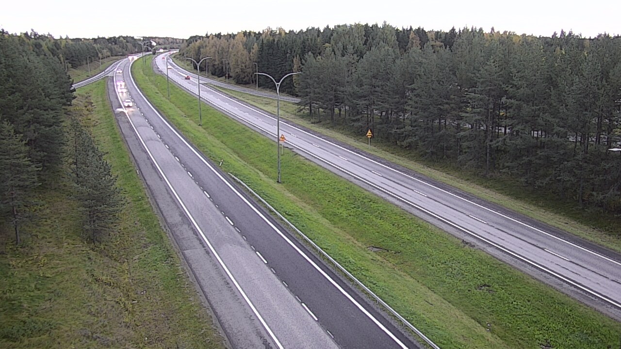 Weather Camera Image Väg 4 Uleåborg, Ouluntulli, Oulu, Pohjois-Pohjanmaa