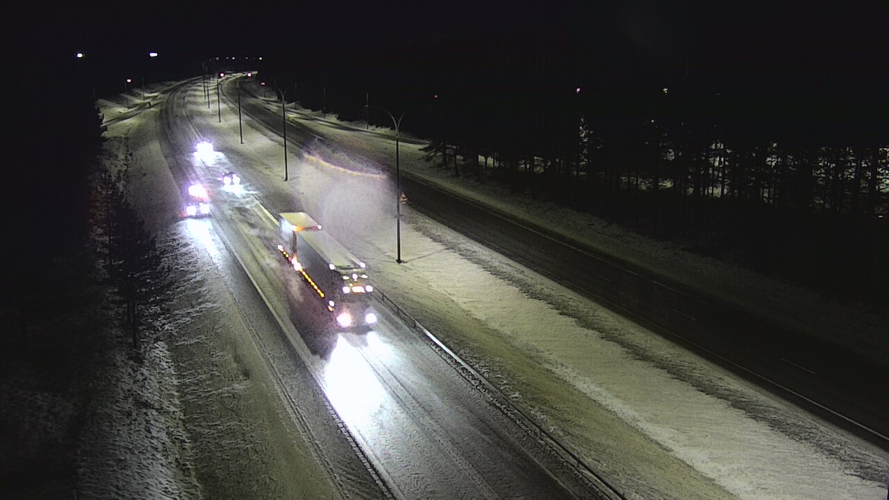 Weather Camera Image Väg 4 Uleåborg, Ouluntulli, Oulu, Pohjois-Pohjanmaa