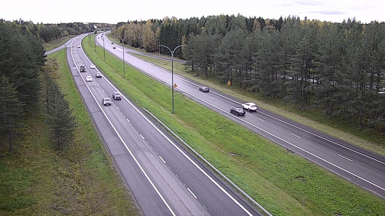Weather Camera Image Väg 4 Uleåborg, Ouluntulli, Oulu, Pohjois-Pohjanmaa