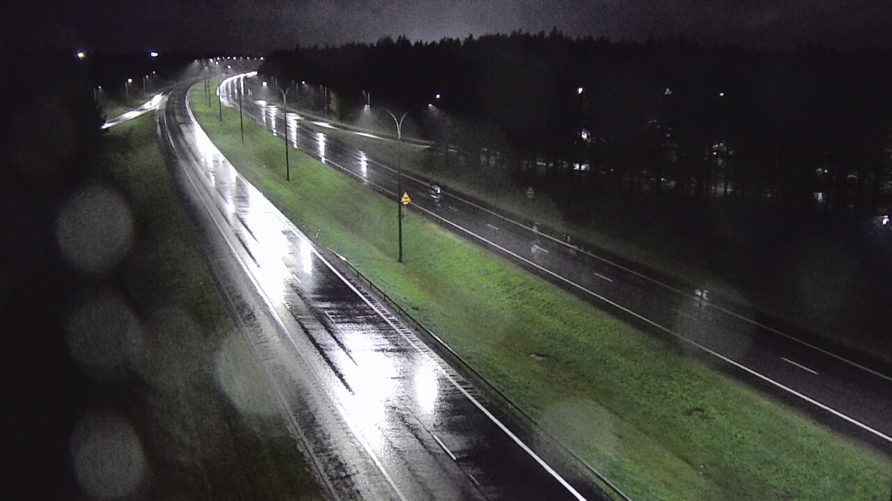 Weather Camera Image Väg 4 Uleåborg, Ouluntulli, Oulu, Pohjois-Pohjanmaa