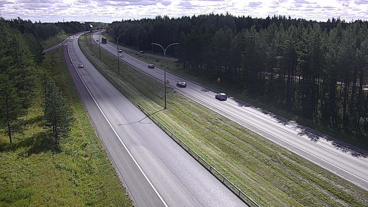Weather Camera Image Väg 4 Uleåborg, Ouluntulli, Oulu, Pohjois-Pohjanmaa