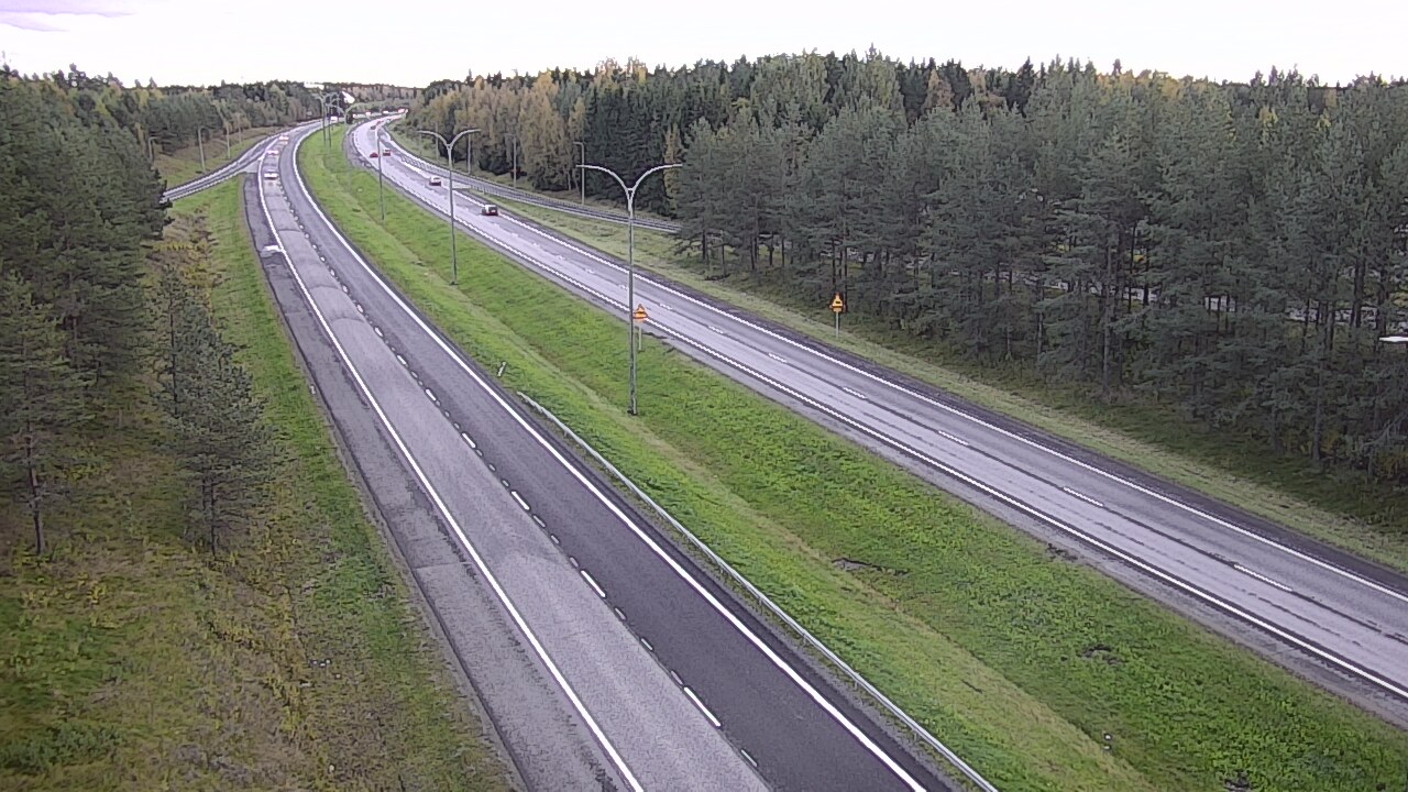 Weather Camera Image Väg 4 Uleåborg, Ouluntulli, Oulu, Pohjois-Pohjanmaa