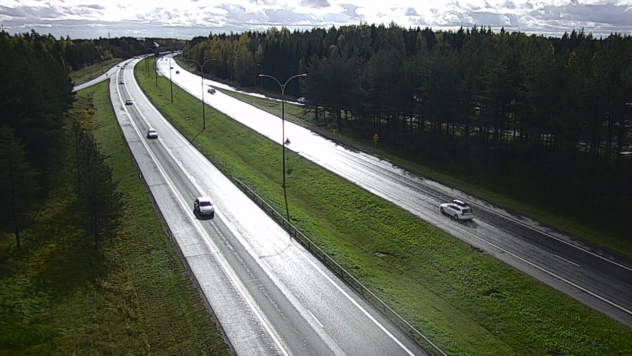 Weather Camera Image Väg 4 Uleåborg, Ouluntulli, Oulu, Pohjois-Pohjanmaa