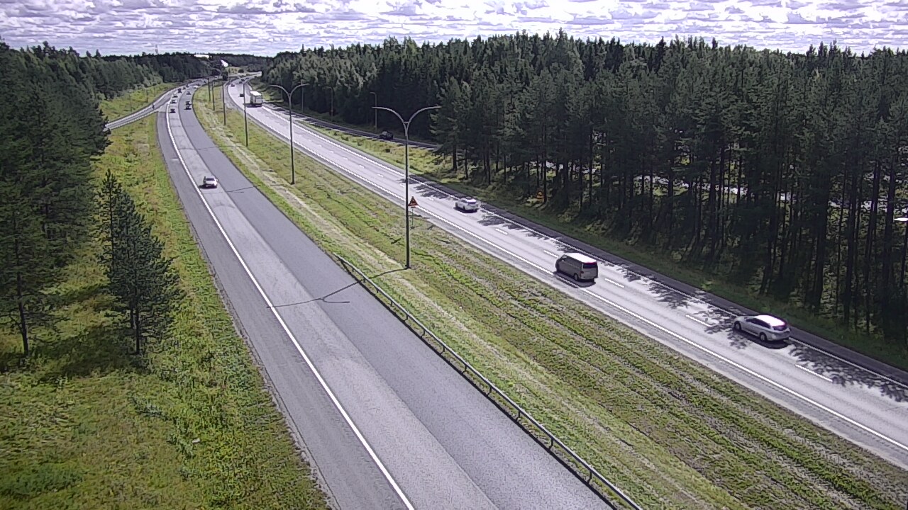 Weather Camera Image Väg 4 Uleåborg, Ouluntulli, Oulu, Pohjois-Pohjanmaa
