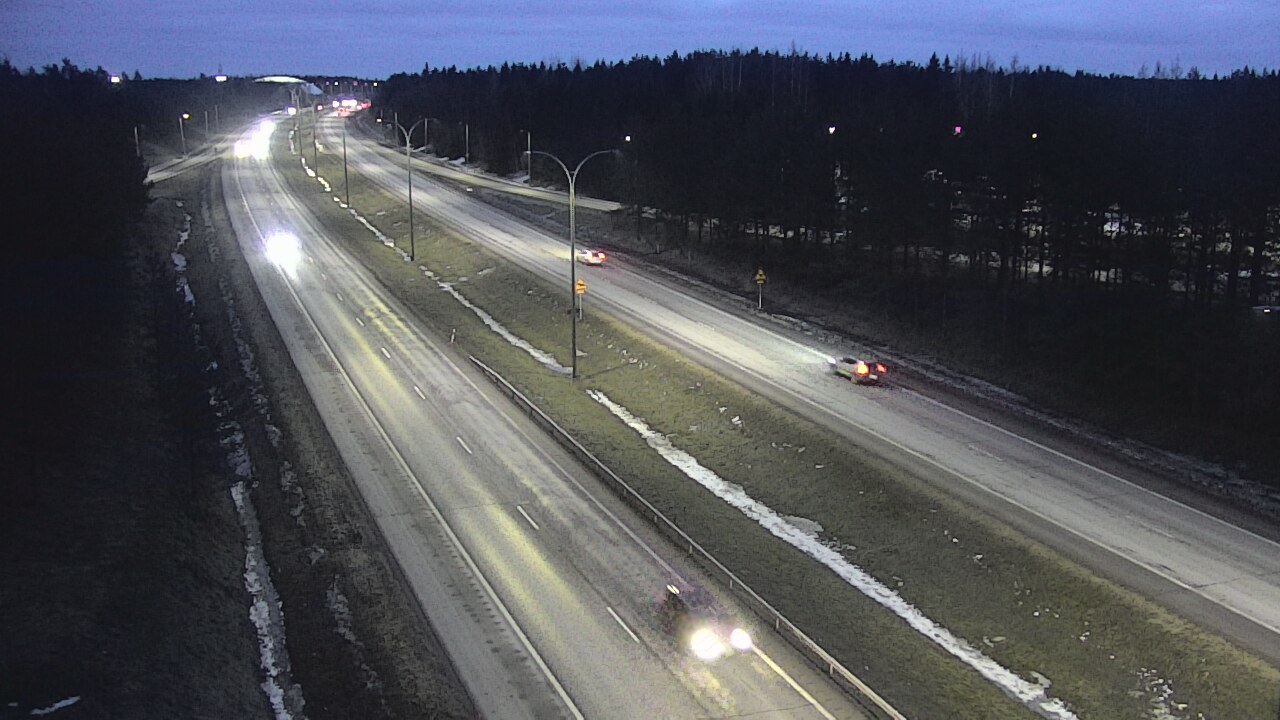 Weather Camera Image Road 4 Oulu, Ouluntulli, Oulu, Pohjois-Pohjanmaa