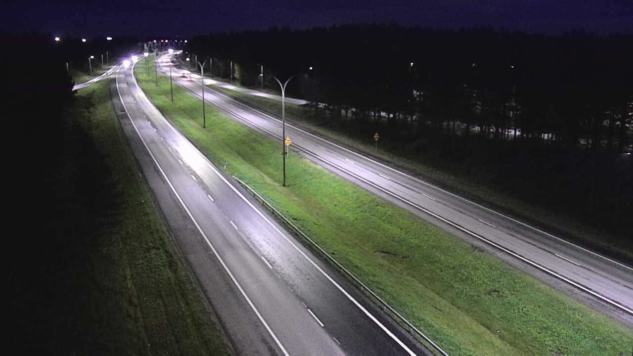 Weather Camera Image Väg 4 Uleåborg, Ouluntulli, Oulu, Pohjois-Pohjanmaa