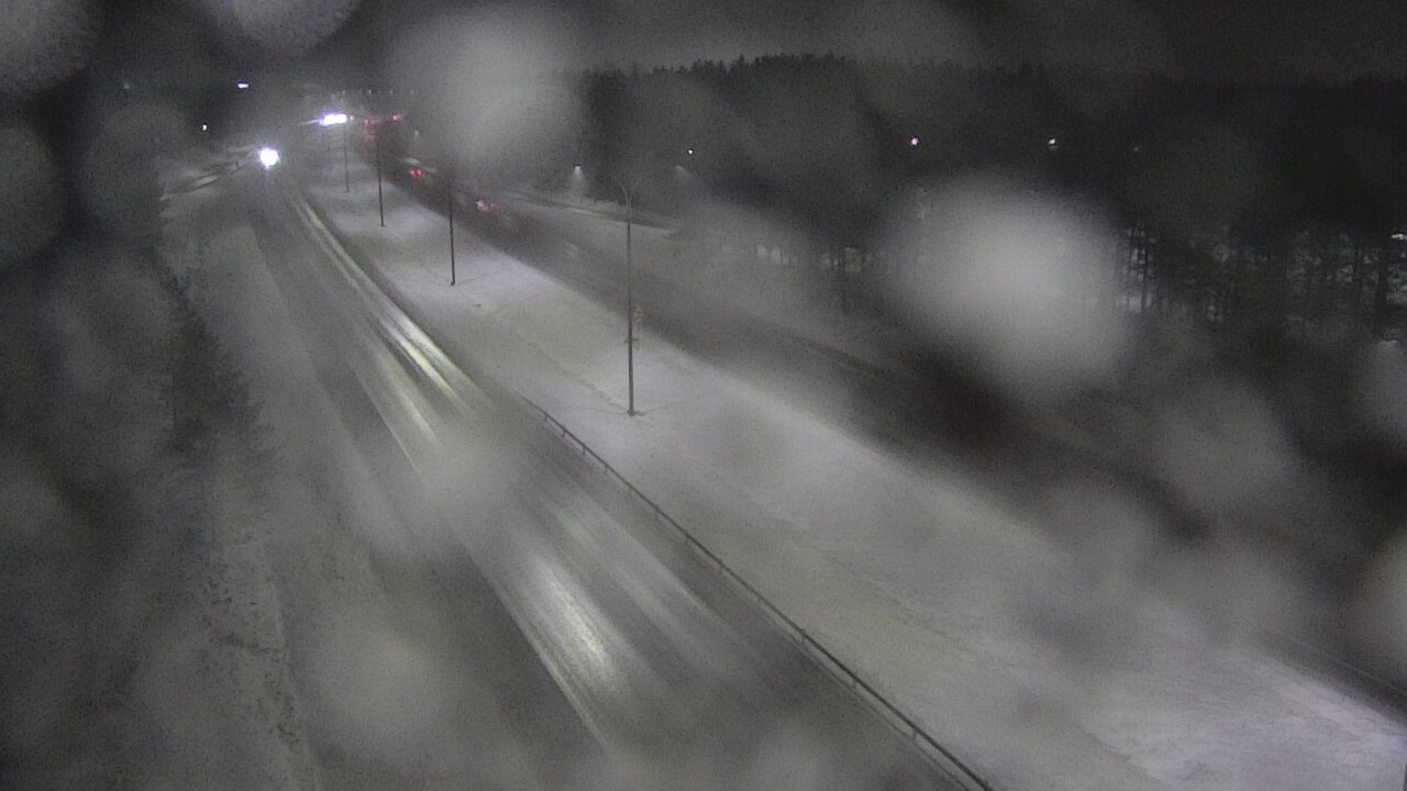 Weather Camera Image Väg 4 Uleåborg, Ouluntulli, Oulu, Pohjois-Pohjanmaa