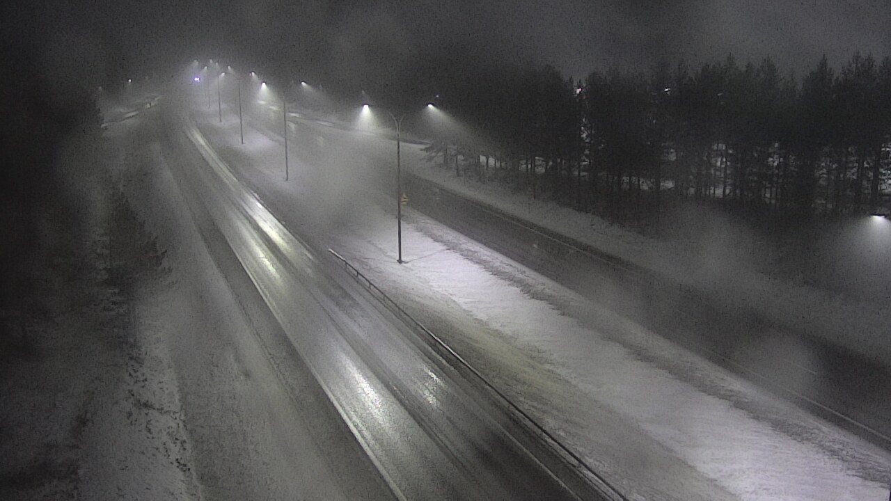 Weather Camera Image Väg 4 Uleåborg, Ouluntulli, Oulu, Pohjois-Pohjanmaa