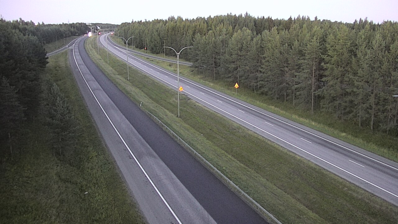 Weather Camera Image Väg 4 Uleåborg, Ouluntulli, Oulu, Pohjois-Pohjanmaa