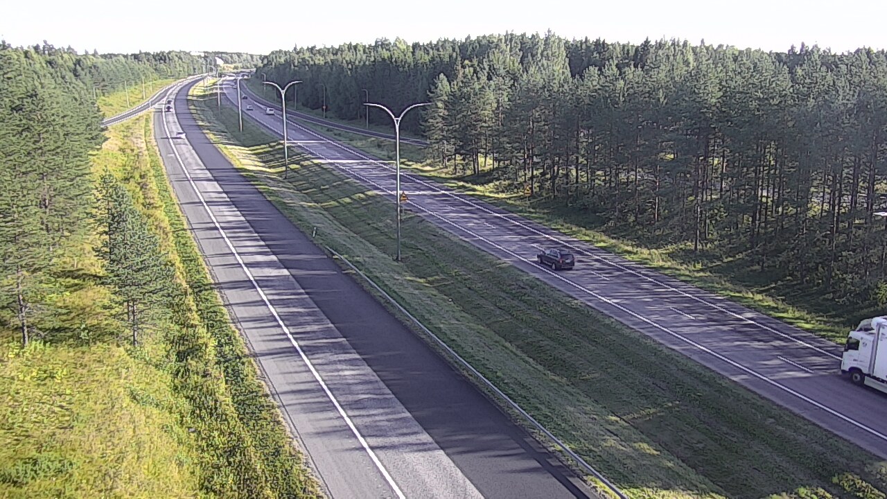 Weather Camera Image Väg 4 Uleåborg, Ouluntulli, Oulu, Pohjois-Pohjanmaa