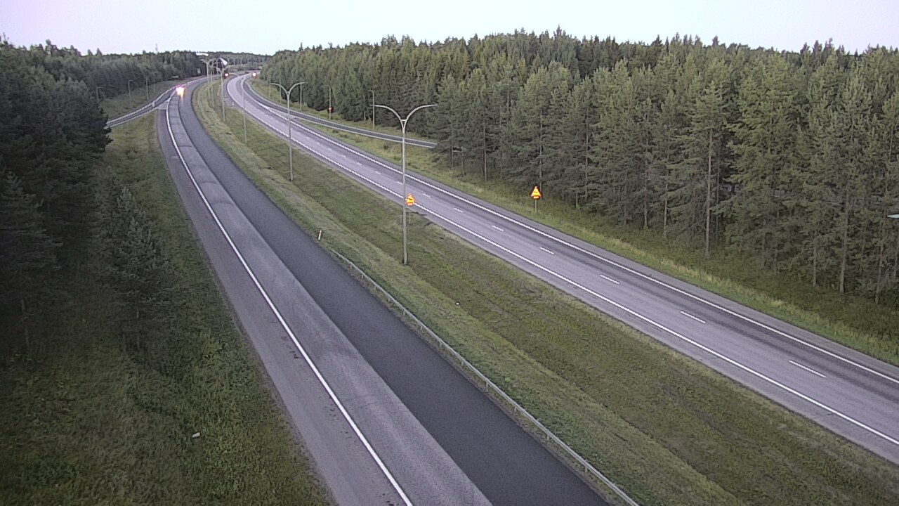 Weather Camera Image Väg 4 Uleåborg, Ouluntulli, Oulu, Pohjois-Pohjanmaa