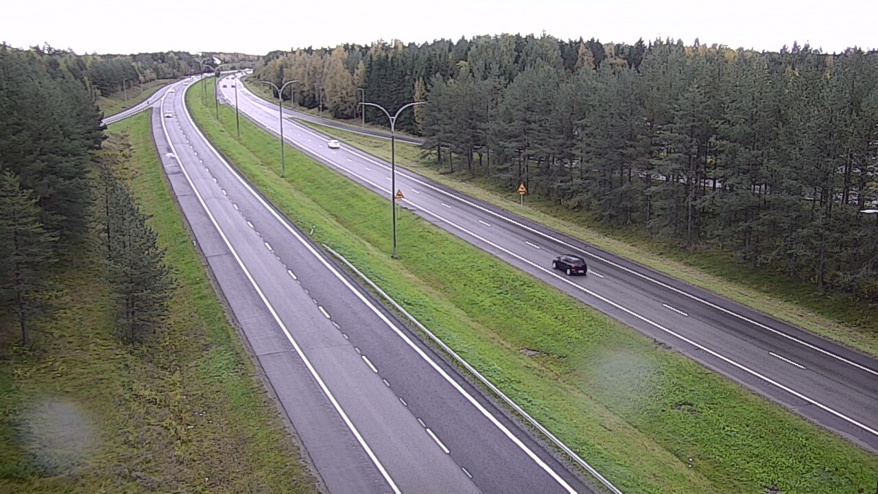 Weather Camera Image Väg 4 Uleåborg, Ouluntulli, Oulu, Pohjois-Pohjanmaa