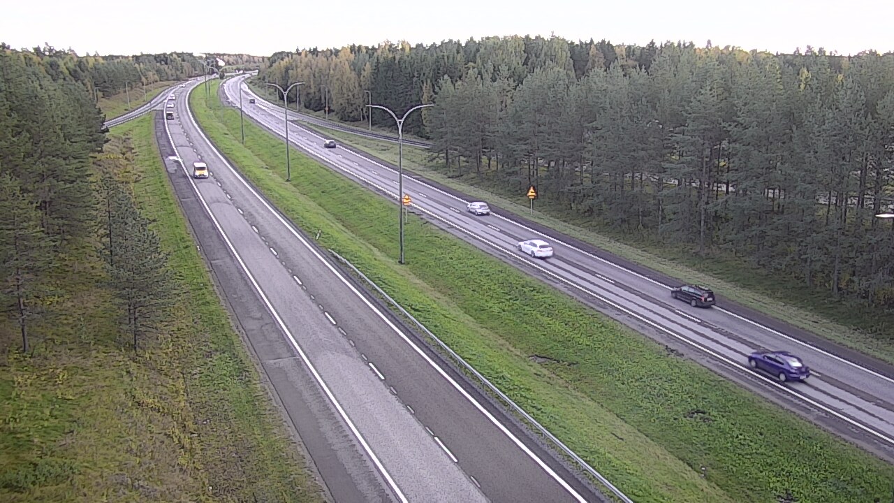 Weather Camera Image Väg 4 Uleåborg, Ouluntulli, Oulu, Pohjois-Pohjanmaa