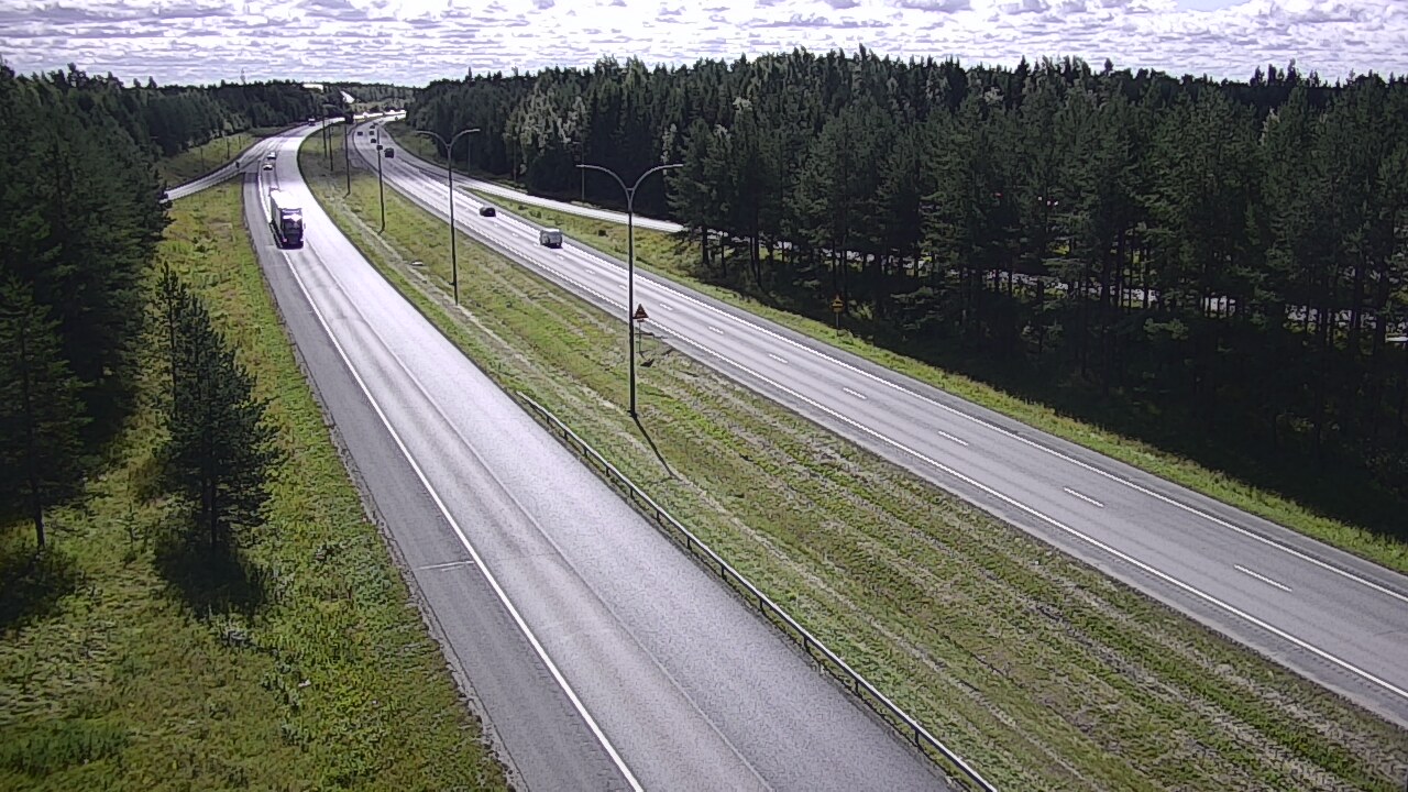 Weather Camera Image Väg 4 Uleåborg, Ouluntulli, Oulu, Pohjois-Pohjanmaa