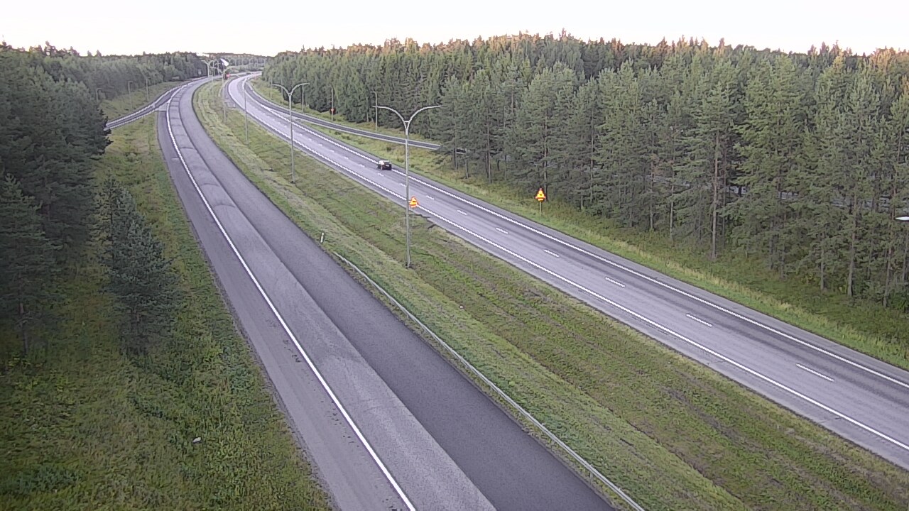 Weather Camera Image Väg 4 Uleåborg, Ouluntulli, Oulu, Pohjois-Pohjanmaa