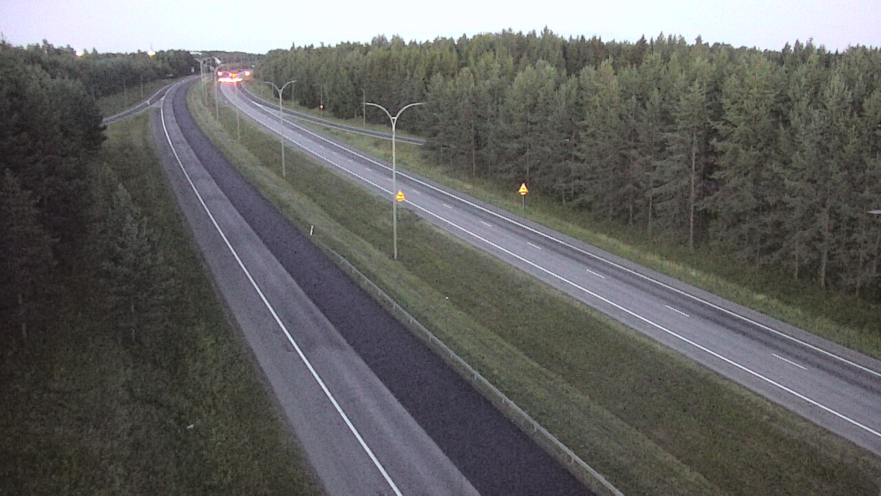 Weather Camera Image Väg 4 Uleåborg, Ouluntulli, Oulu, Pohjois-Pohjanmaa