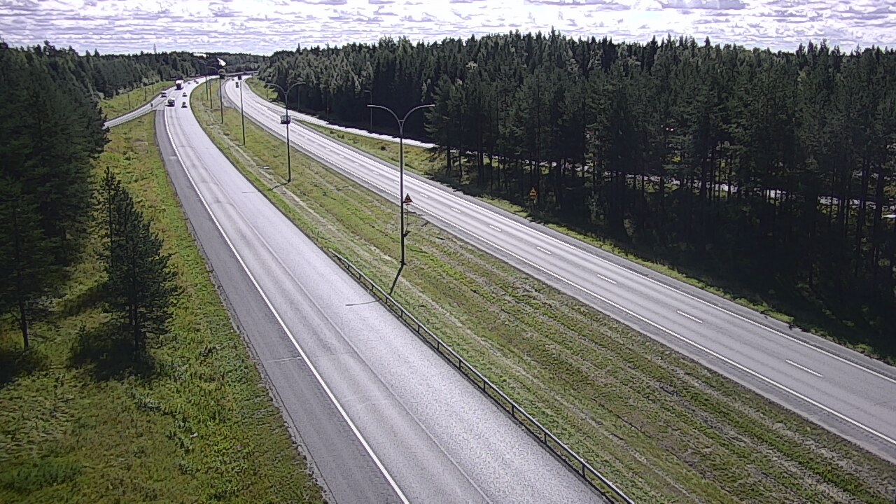 Weather Camera Image Väg 4 Uleåborg, Ouluntulli, Oulu, Pohjois-Pohjanmaa