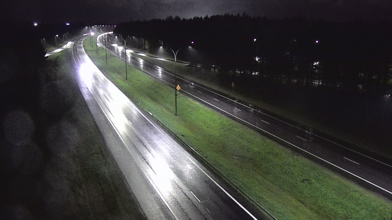 Weather Camera Image Väg 4 Uleåborg, Ouluntulli, Oulu, Pohjois-Pohjanmaa