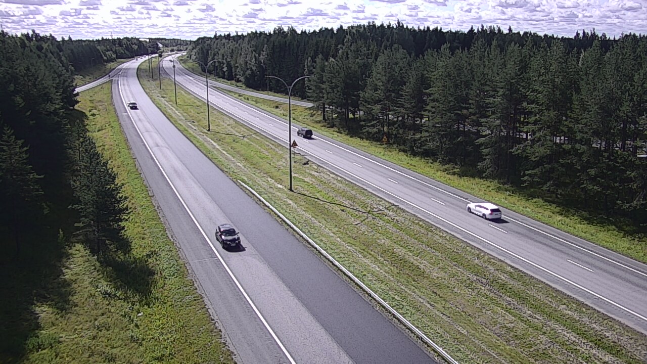 Weather Camera Image Väg 4 Uleåborg, Ouluntulli, Oulu, Pohjois-Pohjanmaa