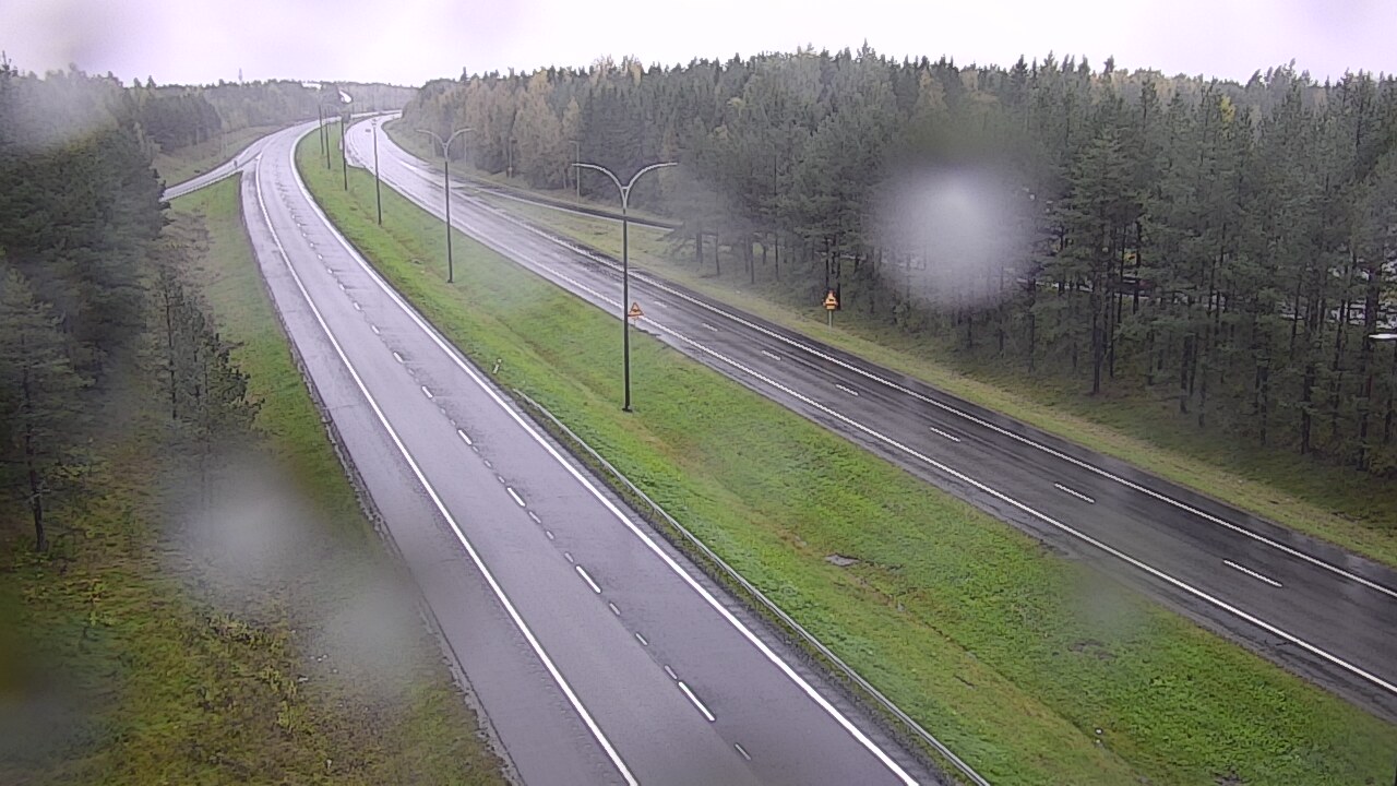 Weather Camera Image Väg 4 Uleåborg, Ouluntulli, Oulu, Pohjois-Pohjanmaa
