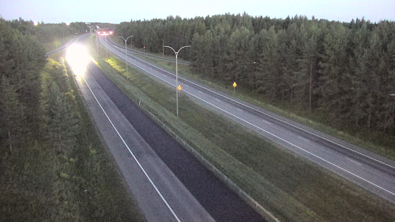 Weather Camera Image Väg 4 Uleåborg, Ouluntulli, Oulu, Pohjois-Pohjanmaa