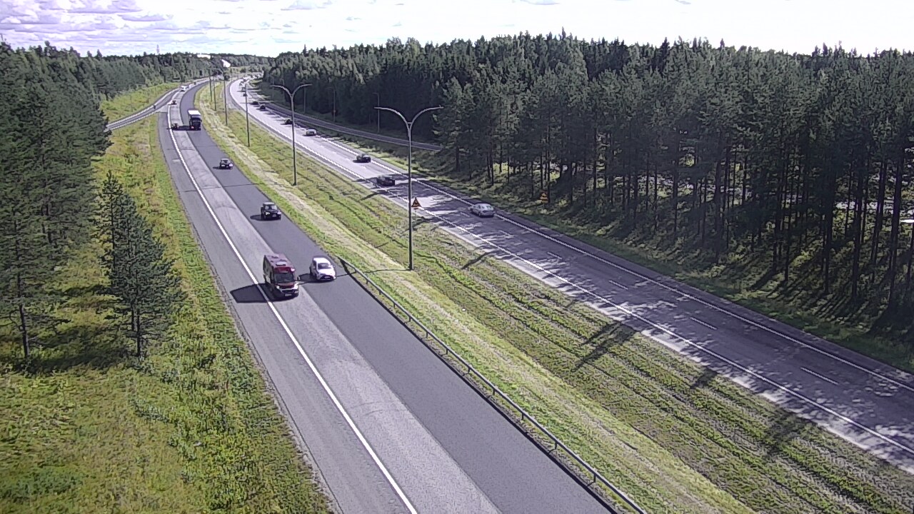 Weather Camera Image Väg 4 Uleåborg, Ouluntulli, Oulu, Pohjois-Pohjanmaa