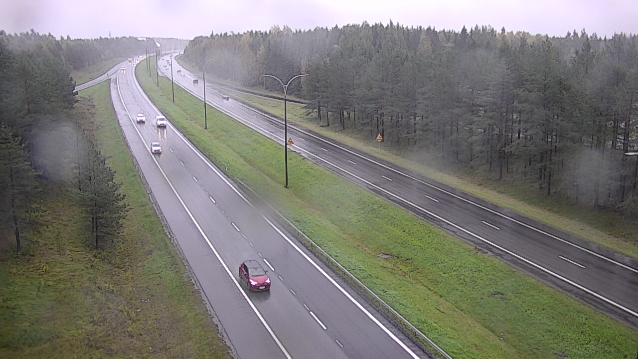 Weather Camera Image Road 4 Oulu, Ouluntulli, Oulu, Pohjois-Pohjanmaa