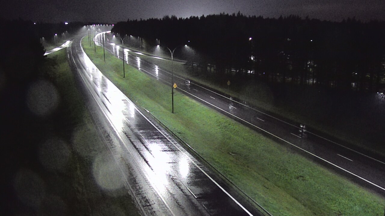 Weather Camera Image Väg 4 Uleåborg, Ouluntulli, Oulu, Pohjois-Pohjanmaa