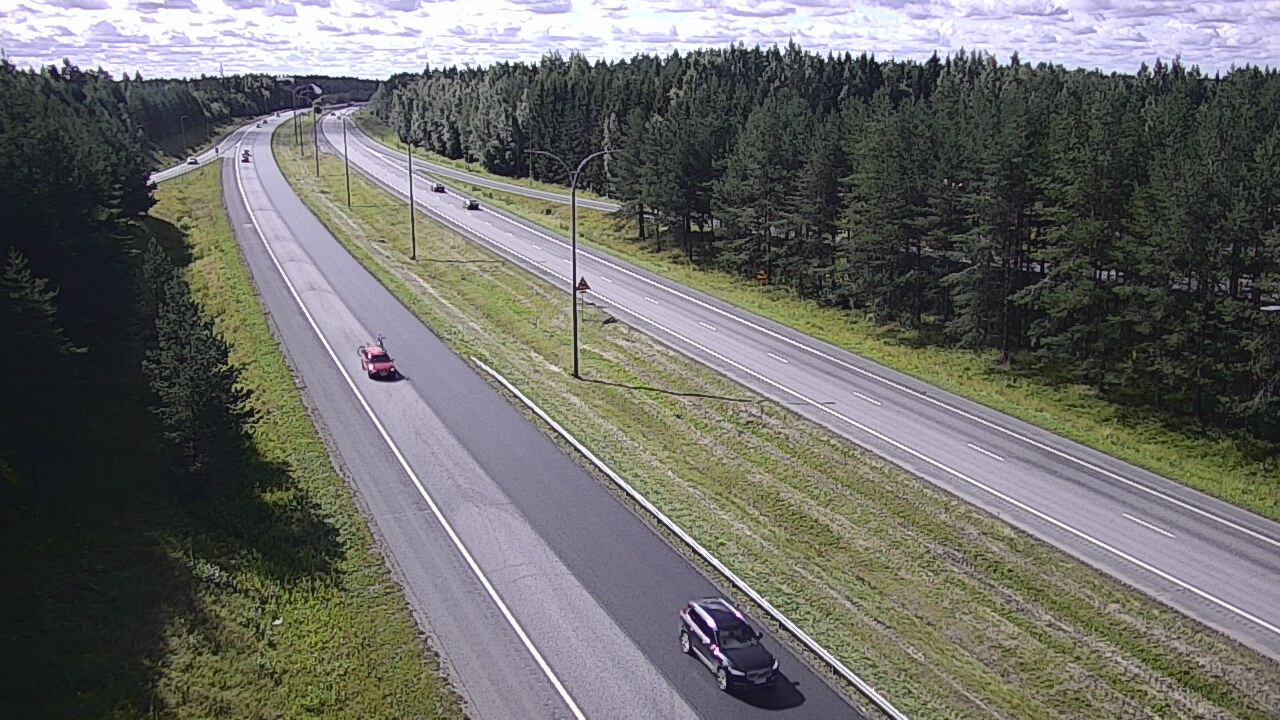 Weather Camera Image Väg 4 Uleåborg, Ouluntulli, Oulu, Pohjois-Pohjanmaa