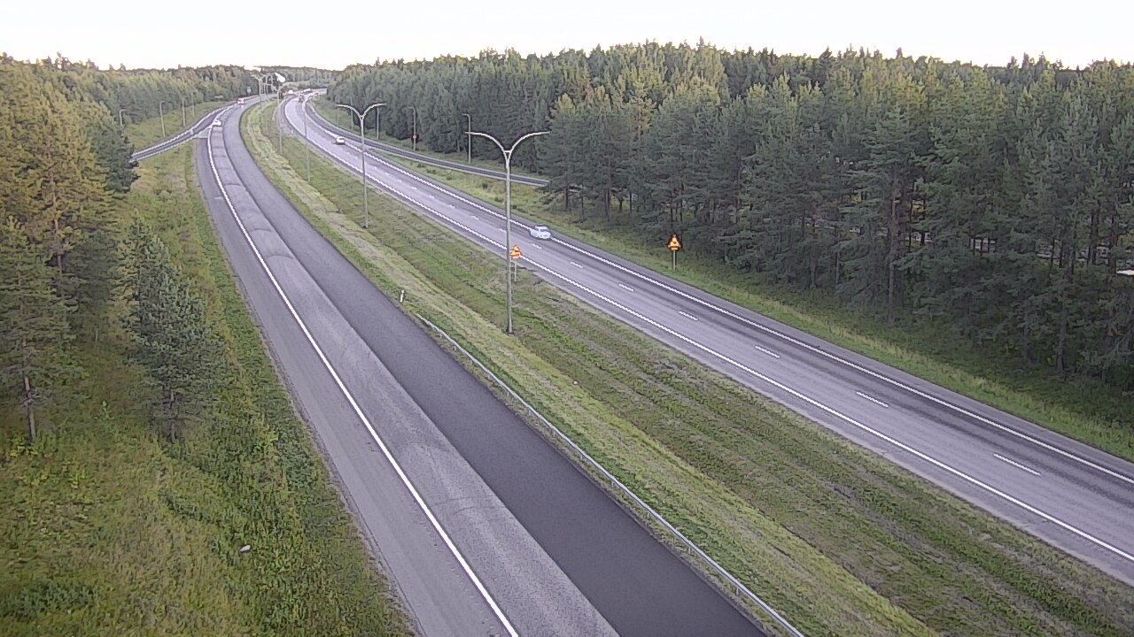 Weather Camera Image Väg 4 Uleåborg, Ouluntulli, Oulu, Pohjois-Pohjanmaa